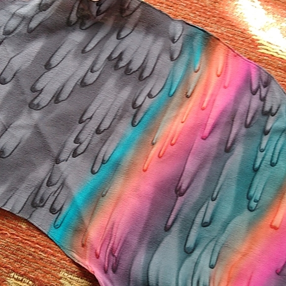 KRISKA Gray Orange Blue Pink hand painted scarf - Picture 4 of 4